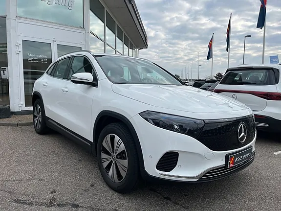 Mercedes-Benz Eqa250
