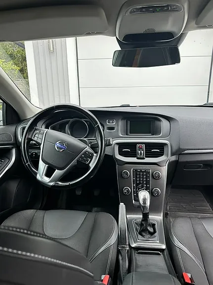 Volvo V40 2013 photo 4