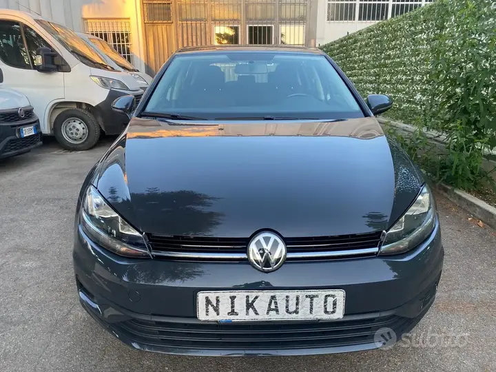 Volkswagen Golf 2018 photo 2