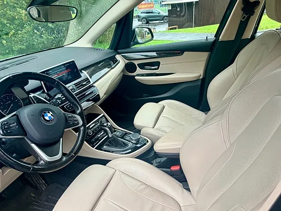 BMW 225Xe 2016 photo 2