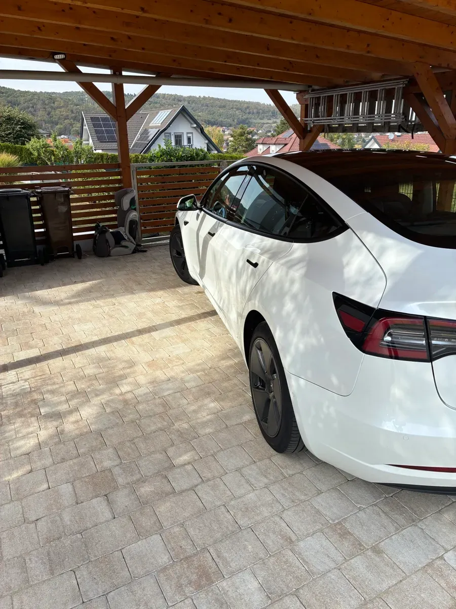 Tesla Model 3 2021 photo 3