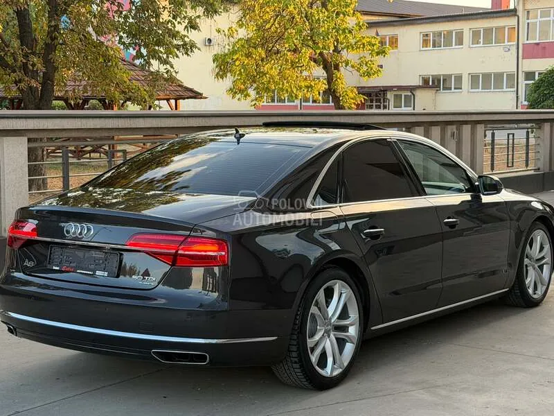 Audi A8 2015 photo 5