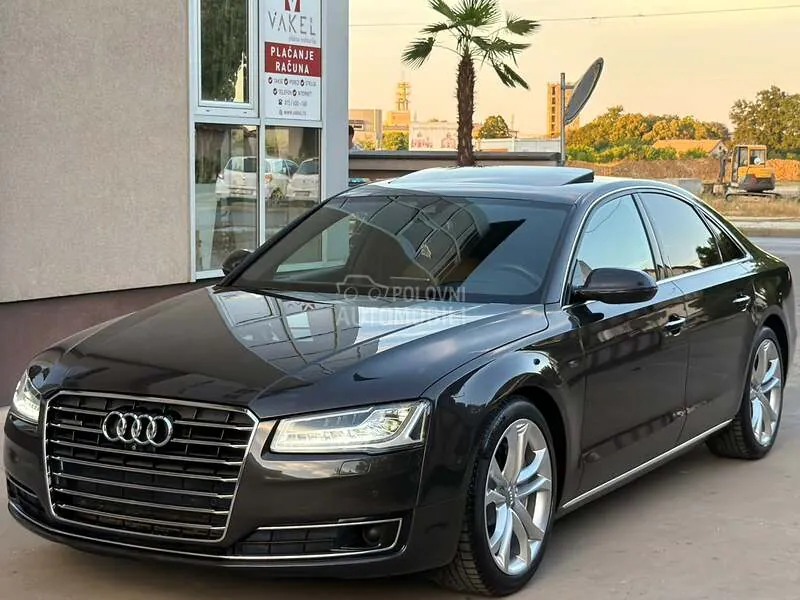 Audi A8 2015 photo 3