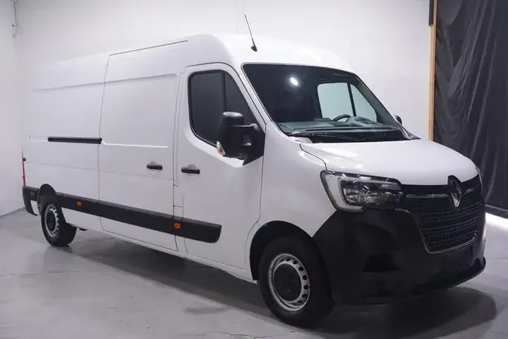 Renault Master 2023 photo 2