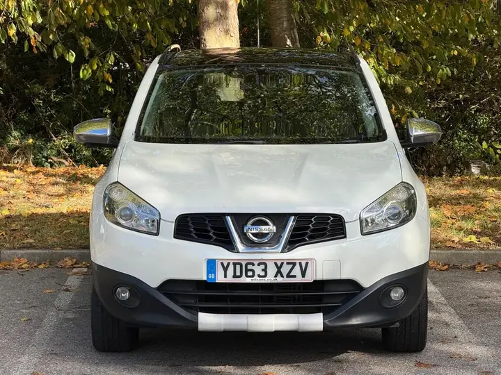 Nissan Qashqai 2013 photo 2