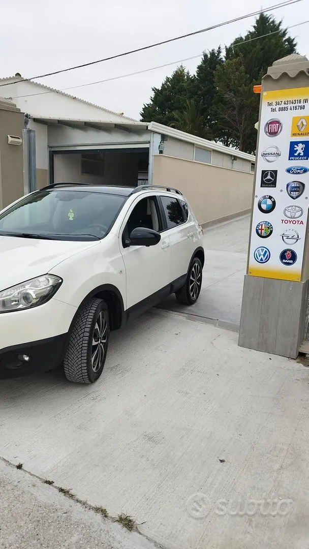 Nissan Qashqai 2013 photo 2