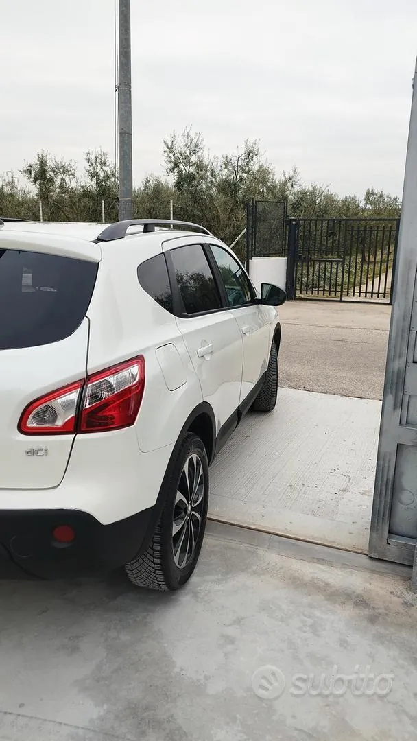 Nissan Qashqai 2013 photo 5