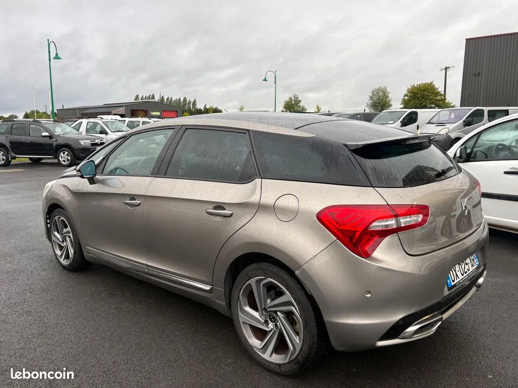 Citroen Ds5 2015 photo 4