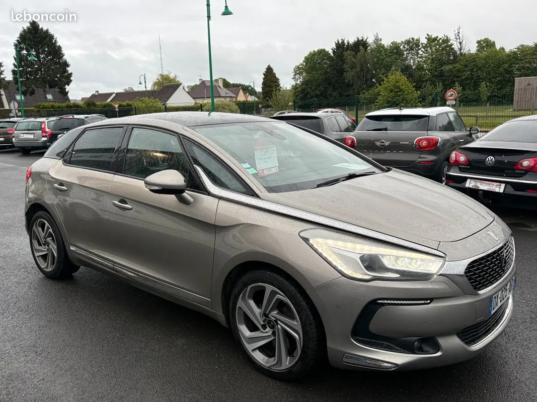 Citroen Ds5 2015 photo 2
