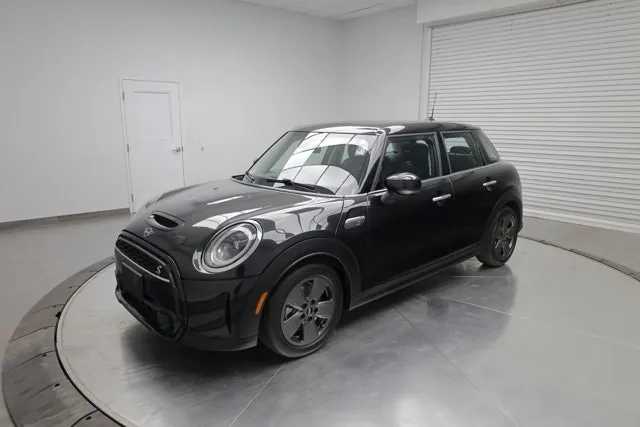 Mini Cooper S 2024 photo 4