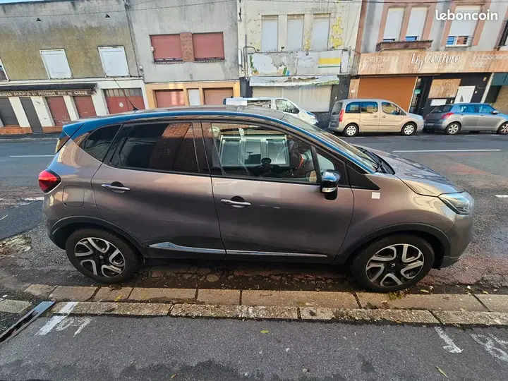 Renault Captur 2015 photo 3