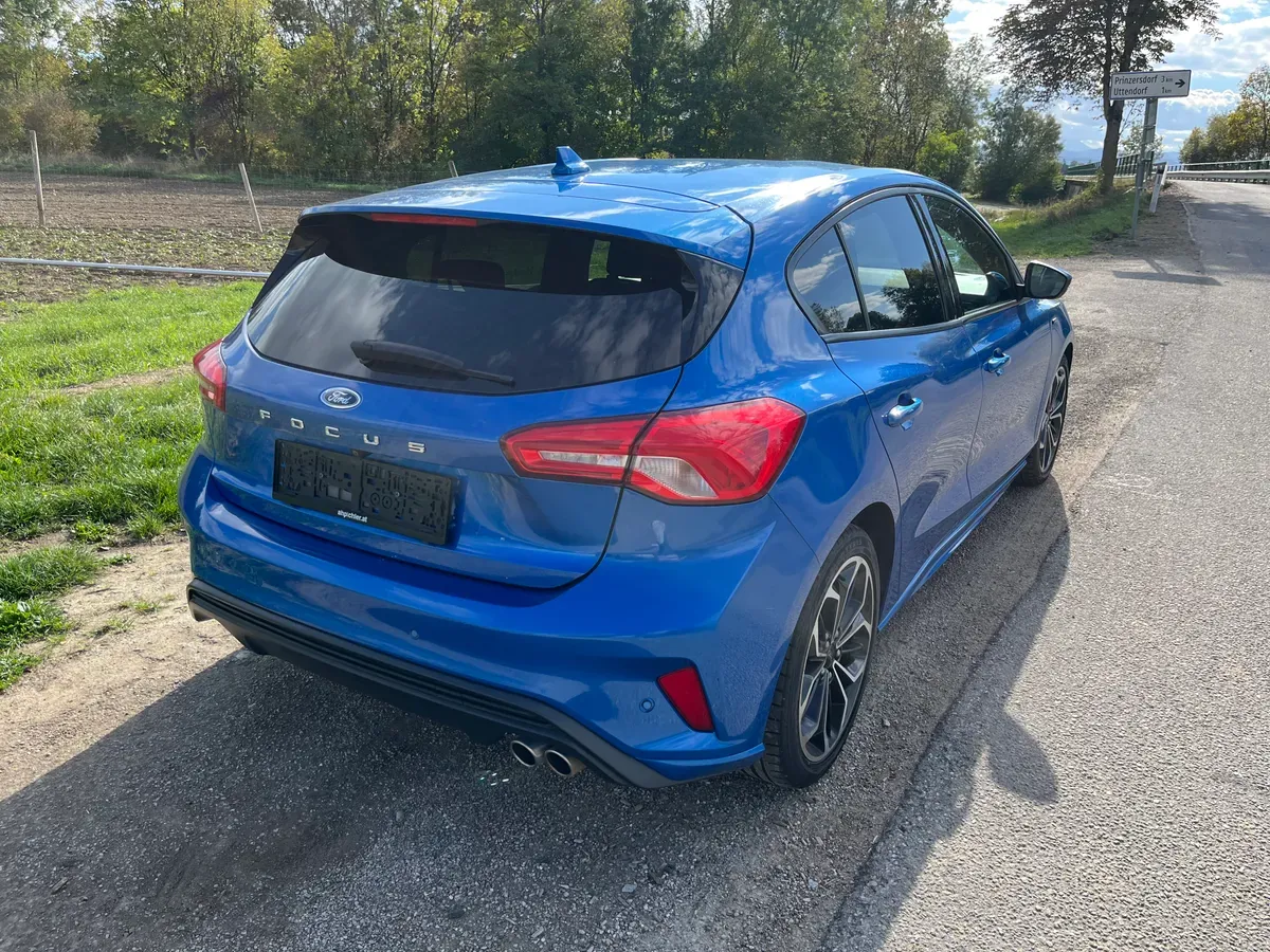 Ford Focus 2020 photo 3