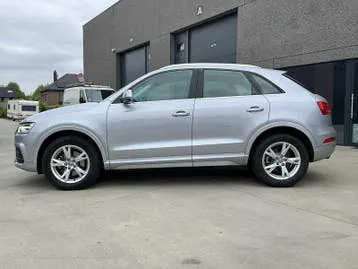 Audi Q3 2015 photo 2