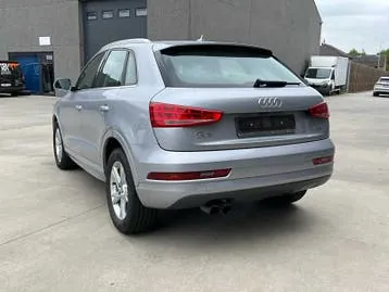 Audi Q3 2015 photo 3