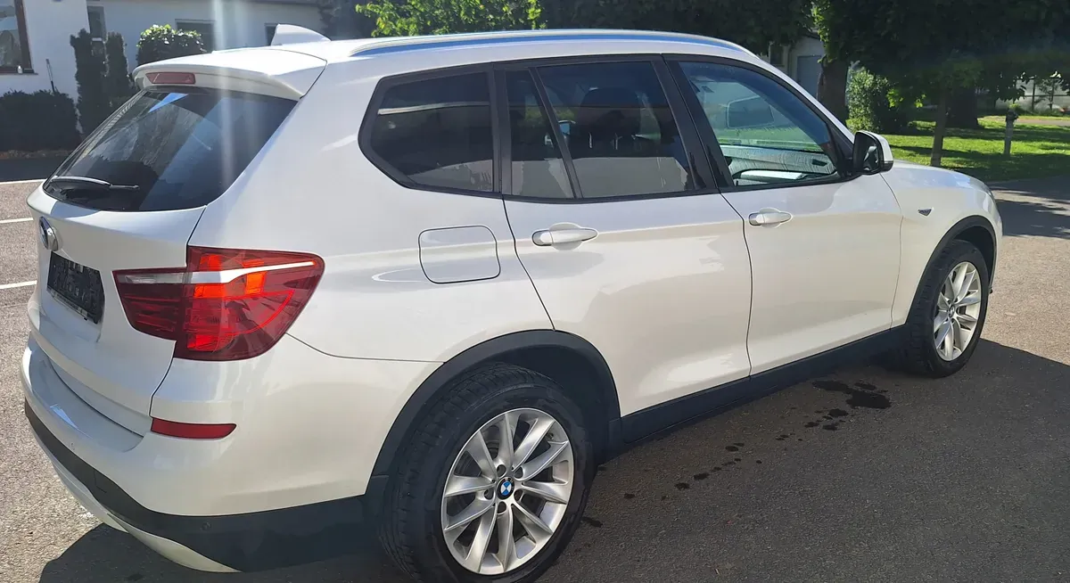 BMW X3 2014 photo 2