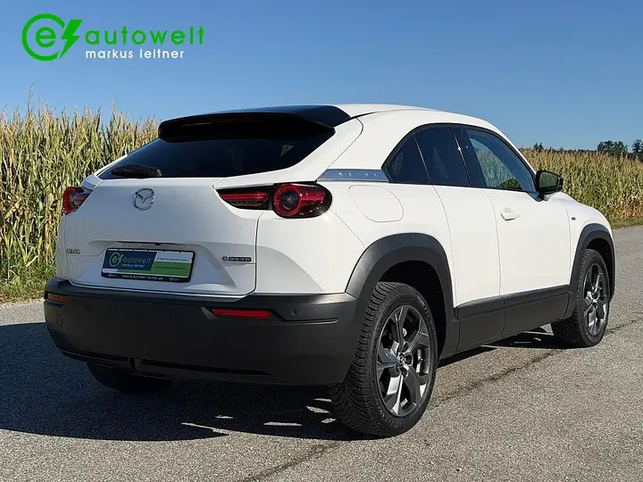 Mazda Mx-30 2023 photo 3