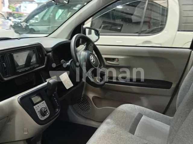 Toyota Passo 2023 photo 5