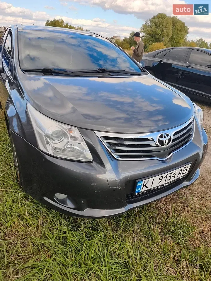 Toyota Avensis