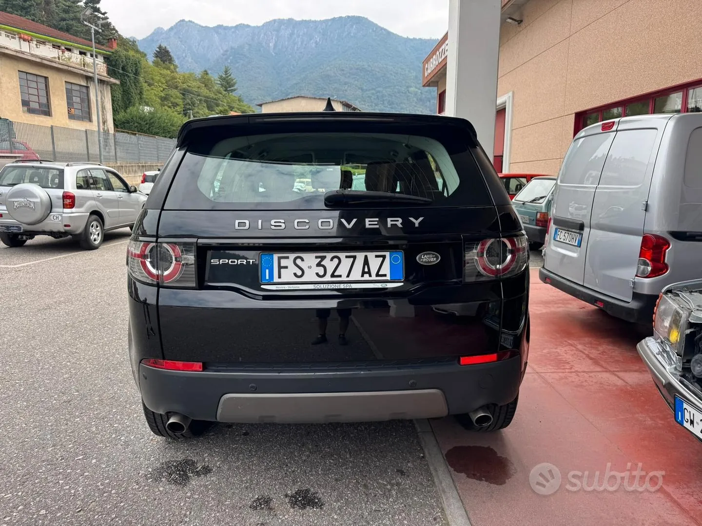 Land Rover Discovery Sport 2018 photo 5