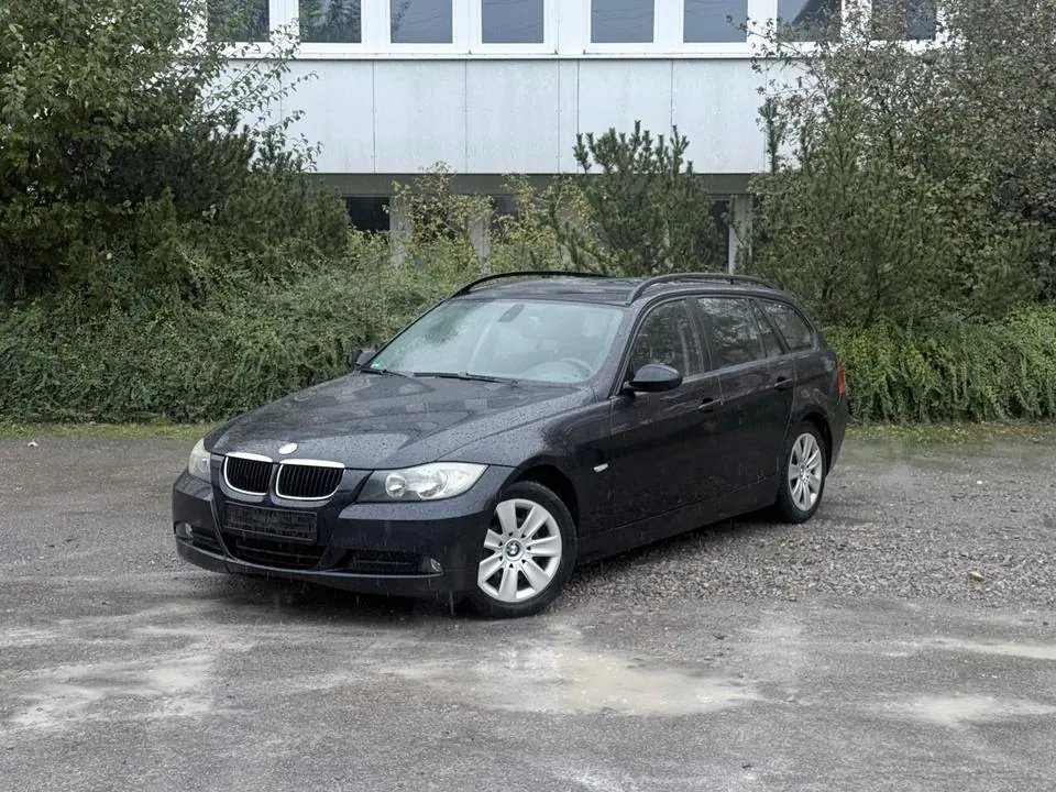 BMW 318I Touring