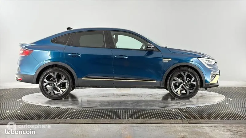 Renault Arkana 2023 photo 4