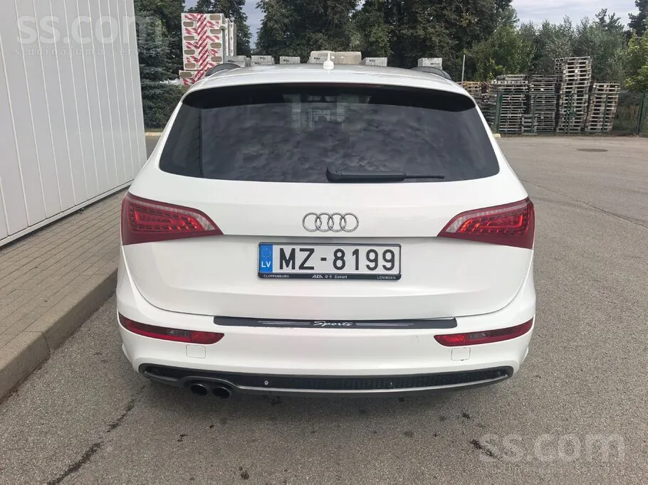 Audi Q5 2012 photo 2