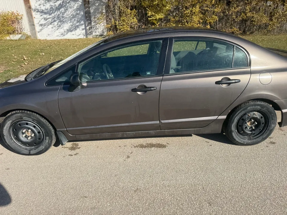 Honda Civic 2009 photo 2