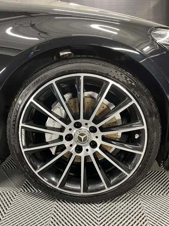 Mercedes-Benz C 2019 photo 3