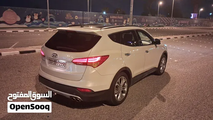 Hyundai Santa Fe 2013 photo 3