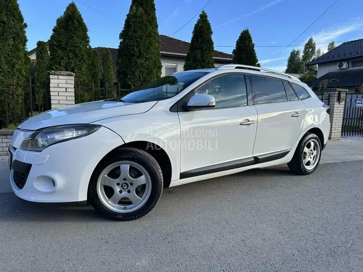 Renault Megane 2009 photo 3