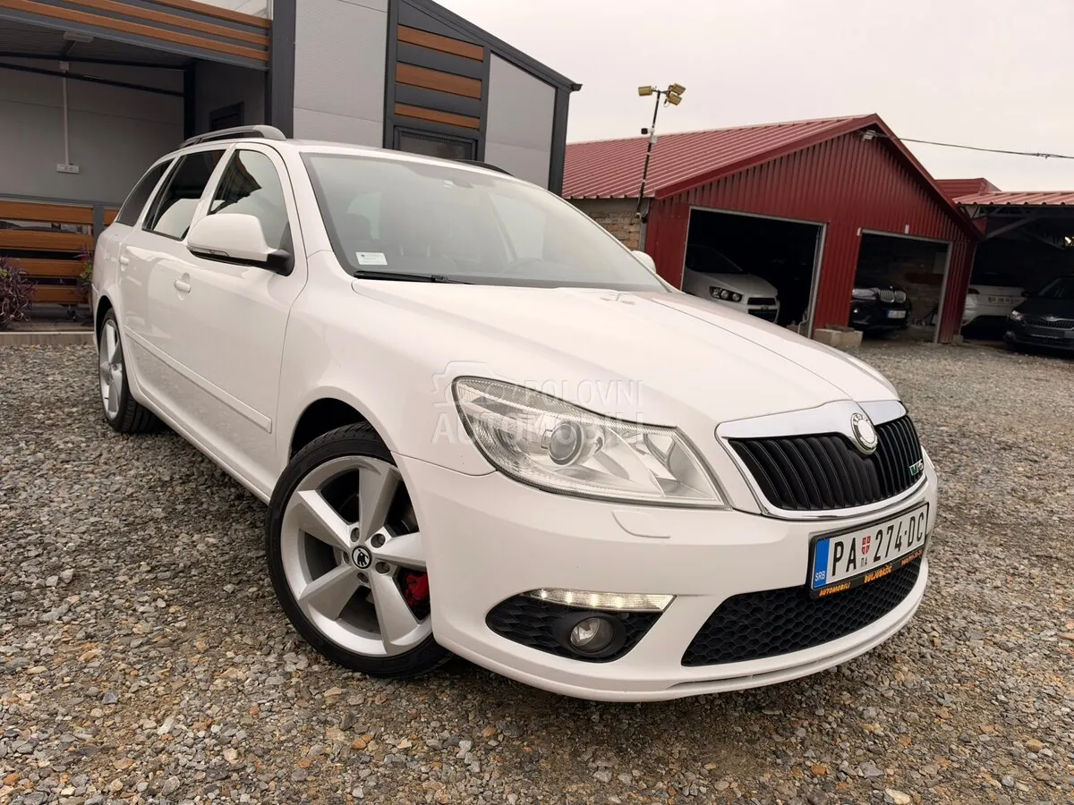Skoda Octavia 2011 photo 3