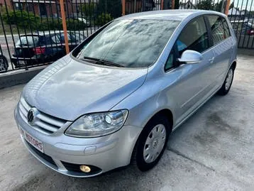 Volkswagen Golf Plus 2009 photo 2