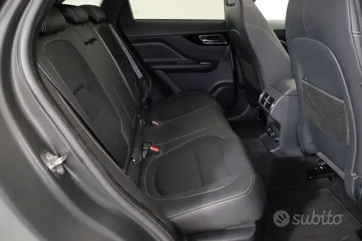 Jaguar F-Pace 2020 photo 5