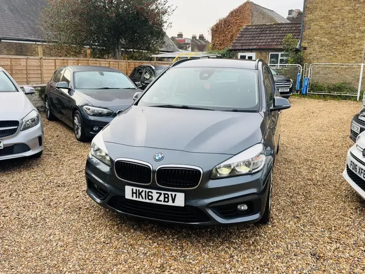 BMW 2 Series Gran Tourer 2016 photo 2