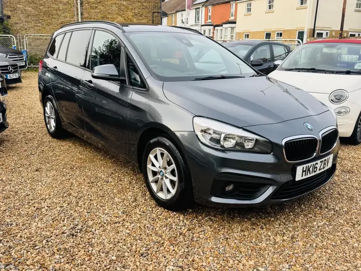 BMW 2 Series Gran Tourer 2016 photo 5