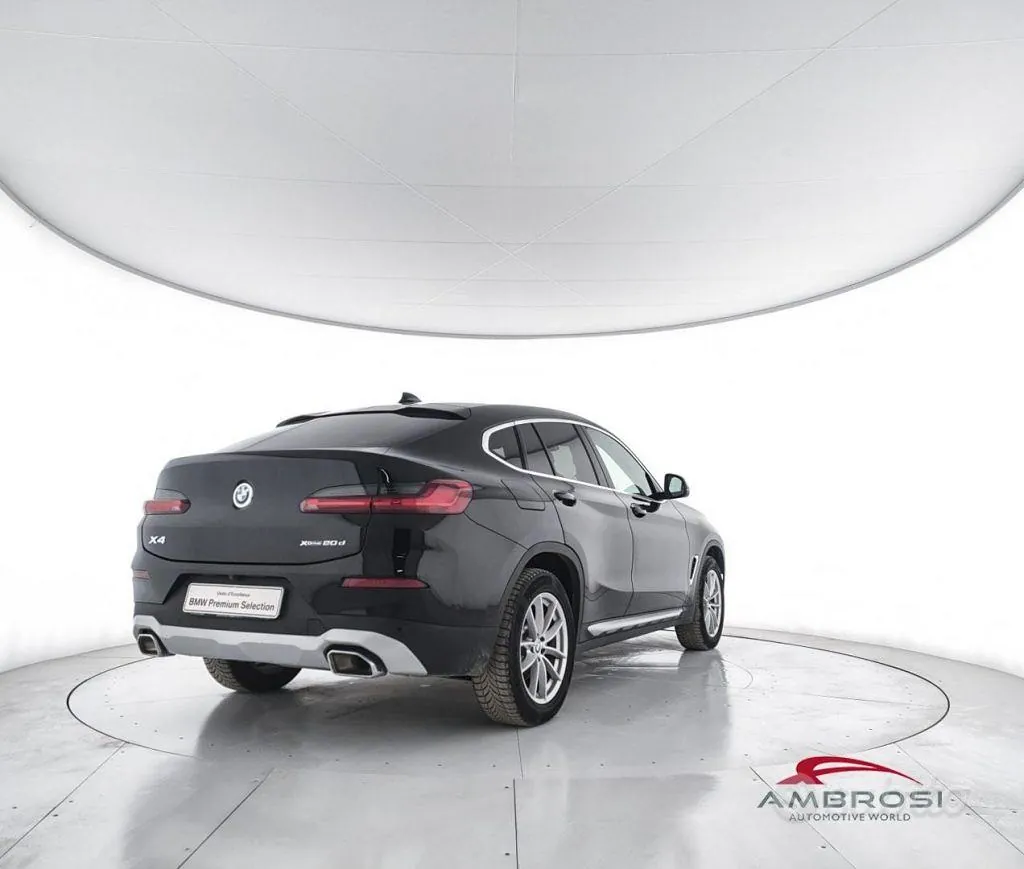 BMW X4 2023 photo 3