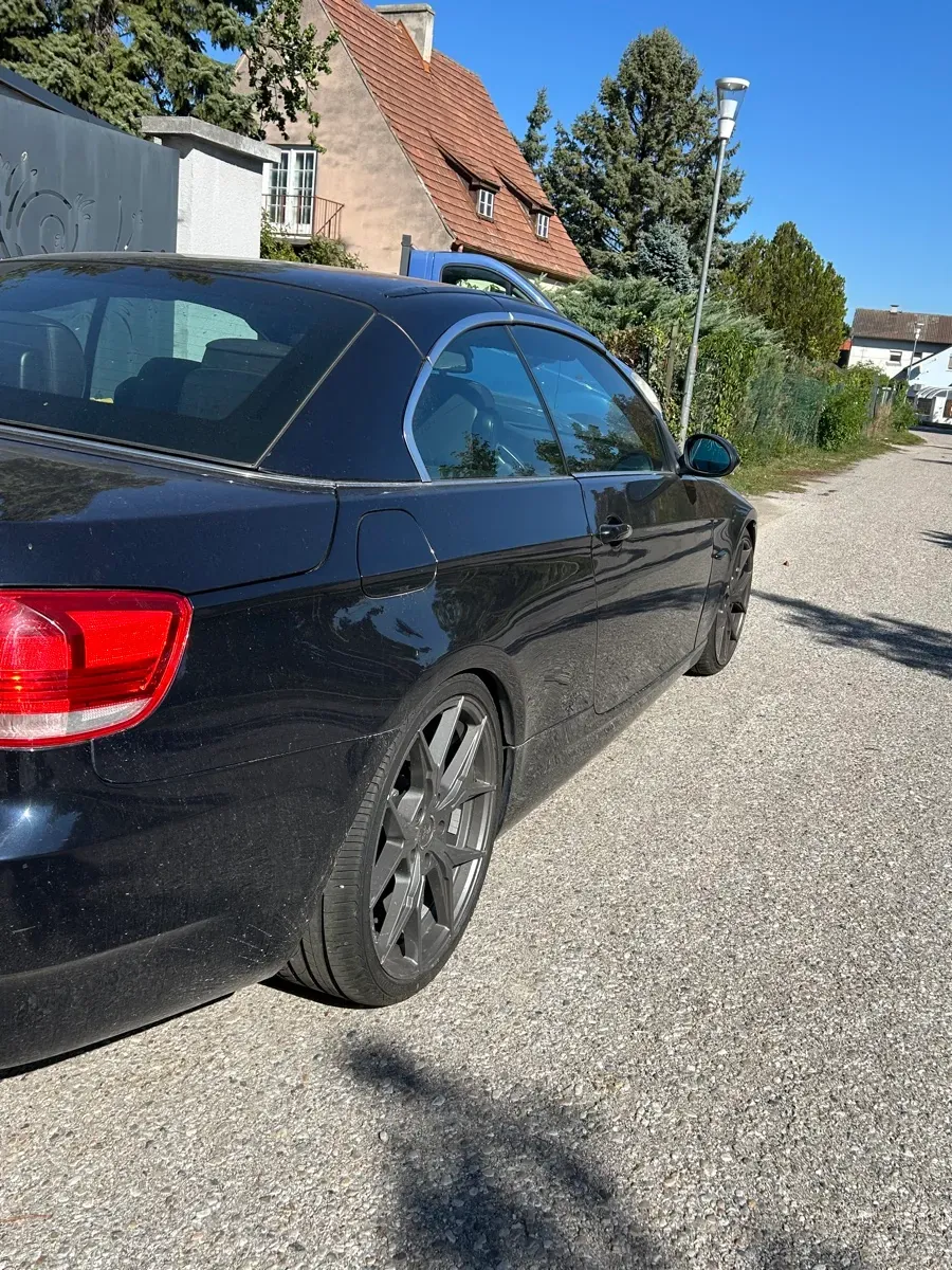 BMW 3 Series 2008 photo 3