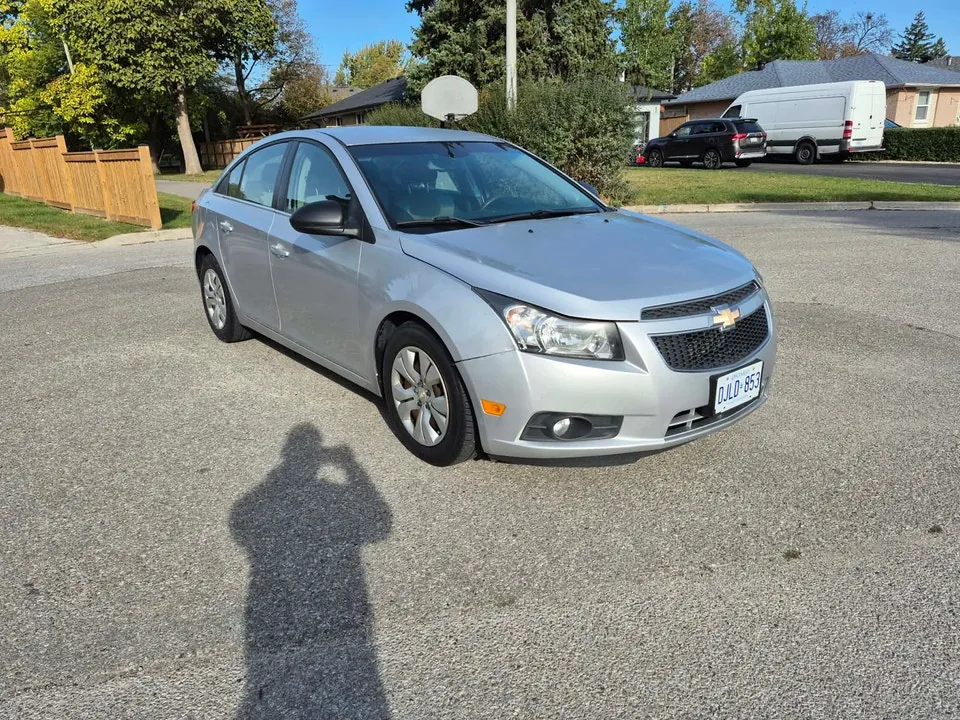 Chevrolet Cruze 2013 photo 3