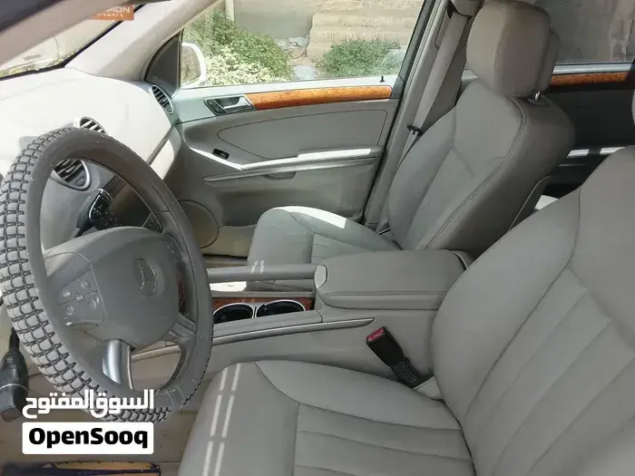 Mercedes-Benz M-Class 2008 photo 3
