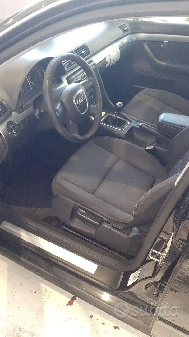 Audi A4 2005 photo 5