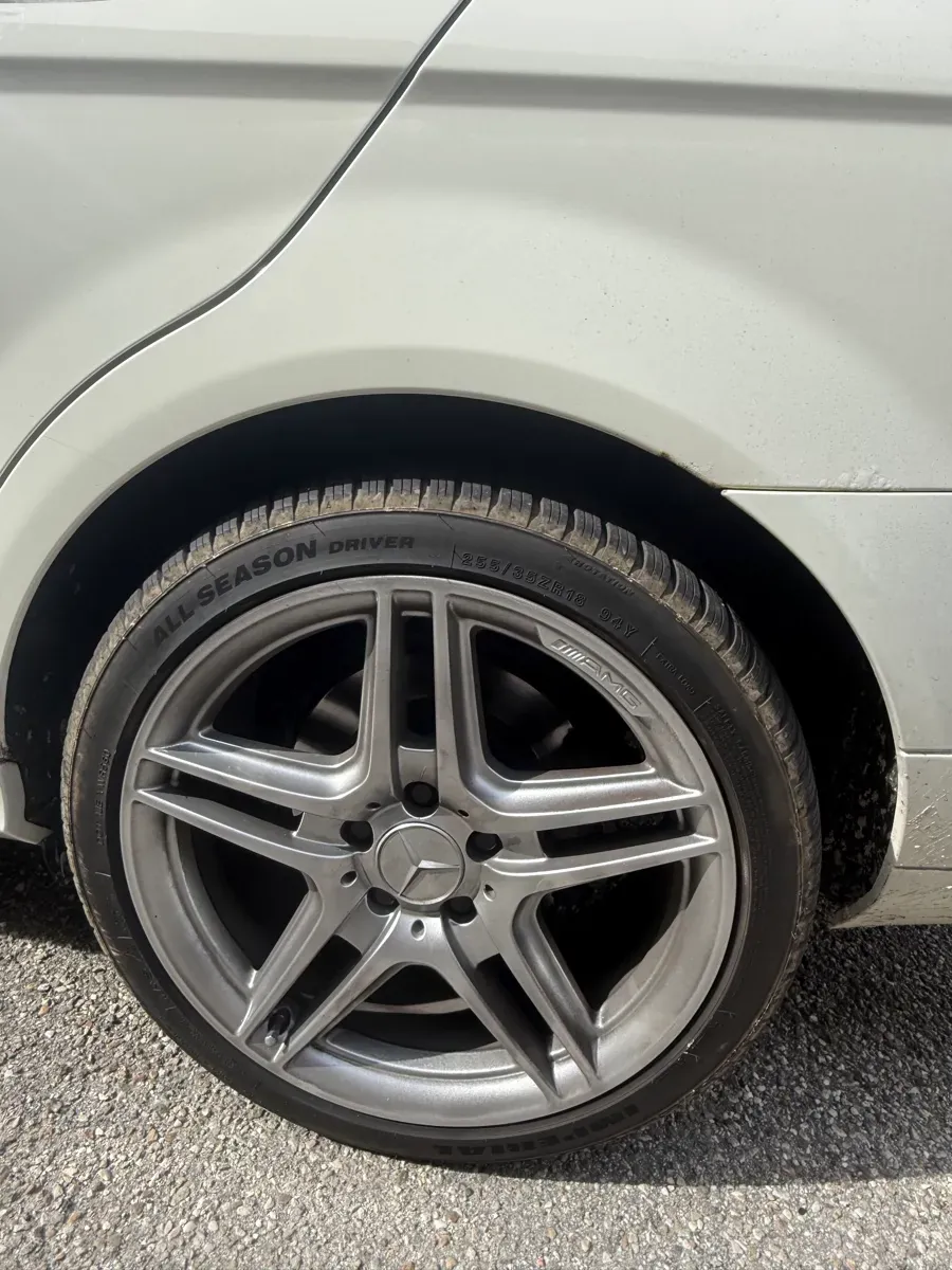 Mercedes-Benz C-Class 2011 photo 3