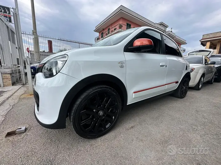 Renault Twingo 2017 photo 2