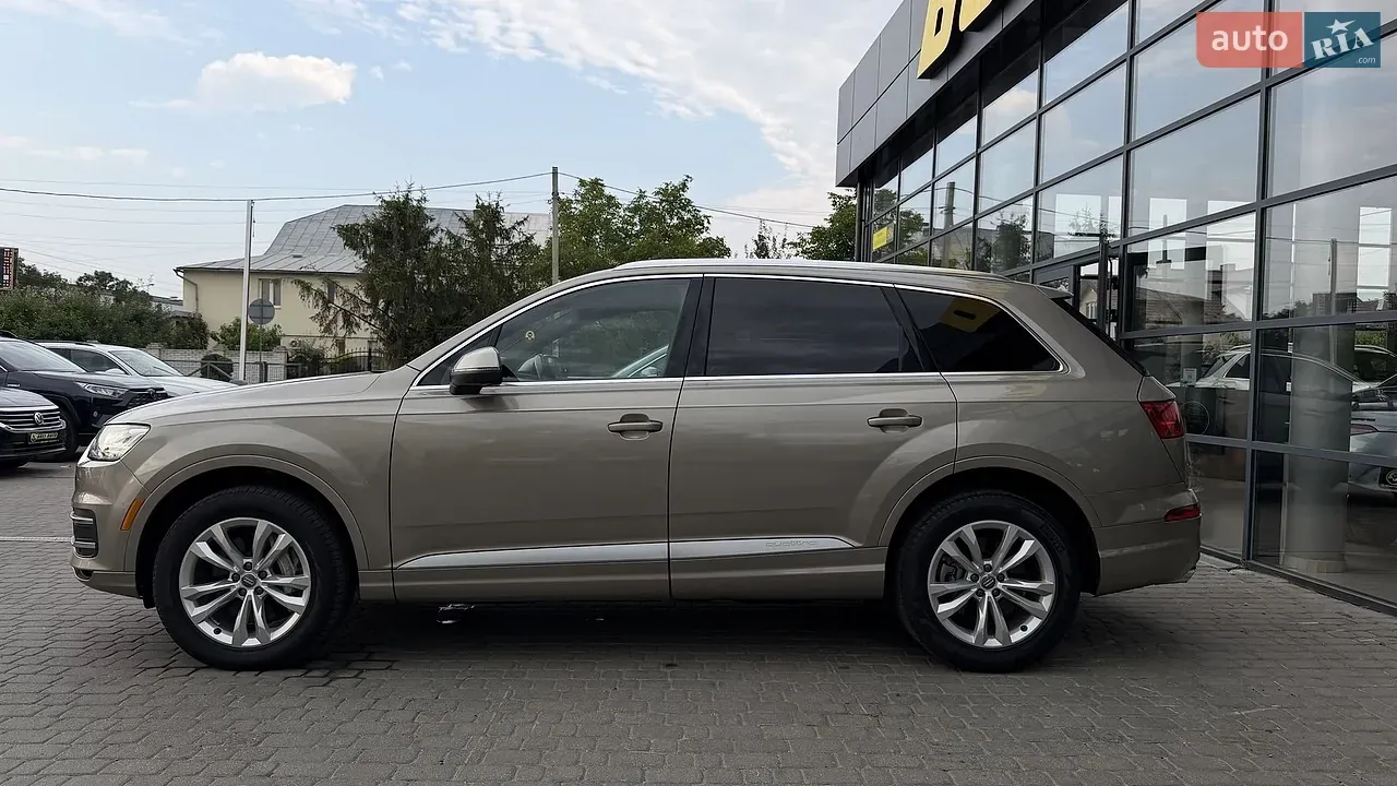 Audi Q7 2017 photo 4