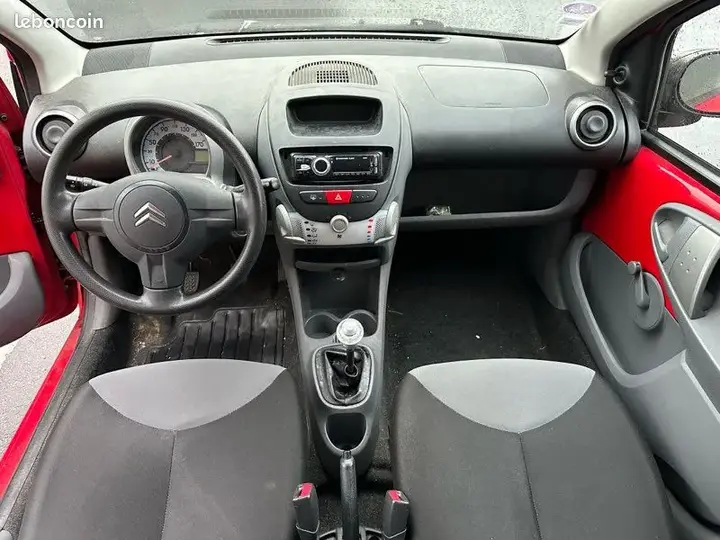 Citroen C1 2011 photo 3
