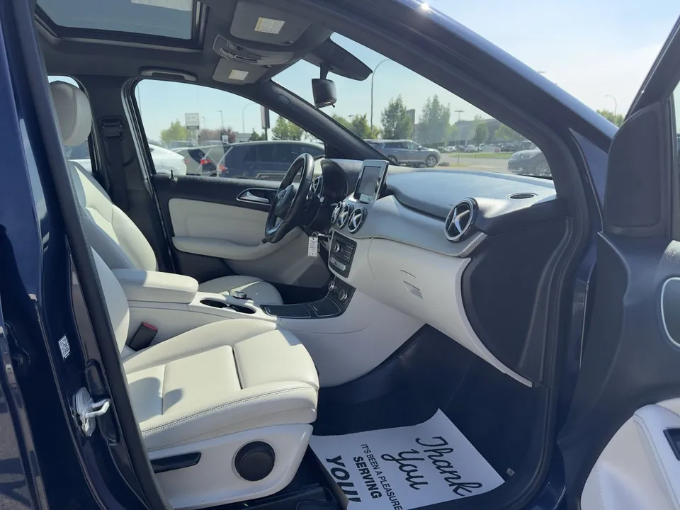 Mercedes-Benz B-Class 2017 photo 4