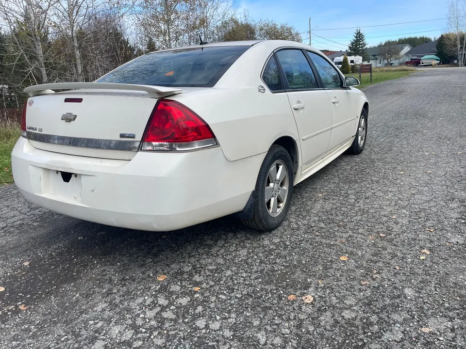 Chevrolet Impala 2009 photo 4