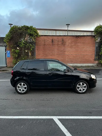Volkswagen Polo 2008 photo 3