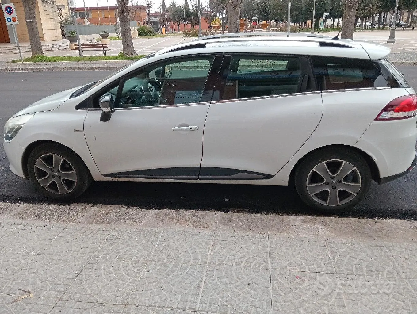 Renault Clio 2015 photo 4