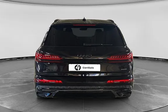 Audi Q7 2021 photo 4