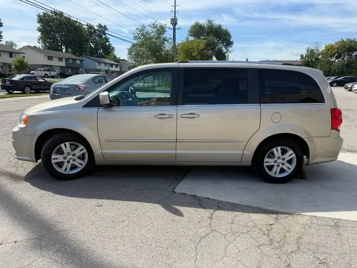 Dodge Grand Caravan 2015 photo 4